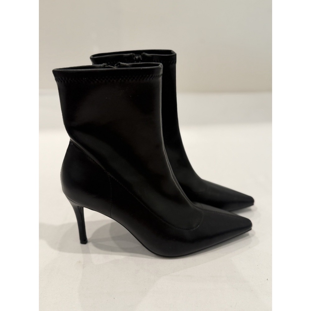 Sonoma Camaraa Black Pointed Toe Zip Ankle Bootie Memory Foam Womens 10 elegant